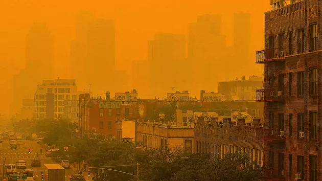 air-quality-nyc-gty-thg-230608_1686241601616_hpmain_16x9_992794783