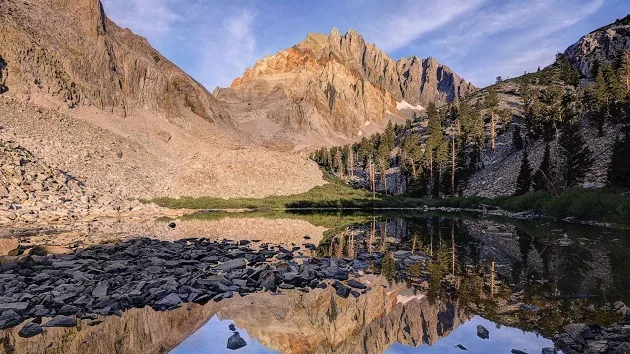 split-mountain-california-gty-1-thg-230707_1688756533107_hpmain_16x9_1600458293