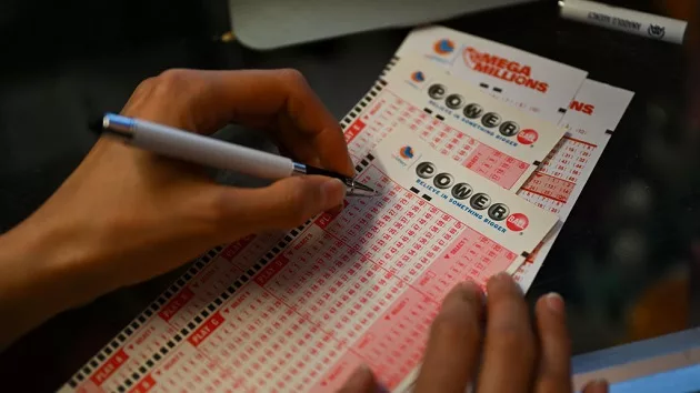 gettyimages_megamillions_072523797592