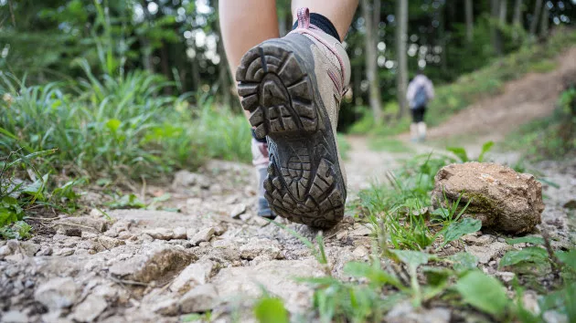 gettyrf_82422_hikingboots267128
