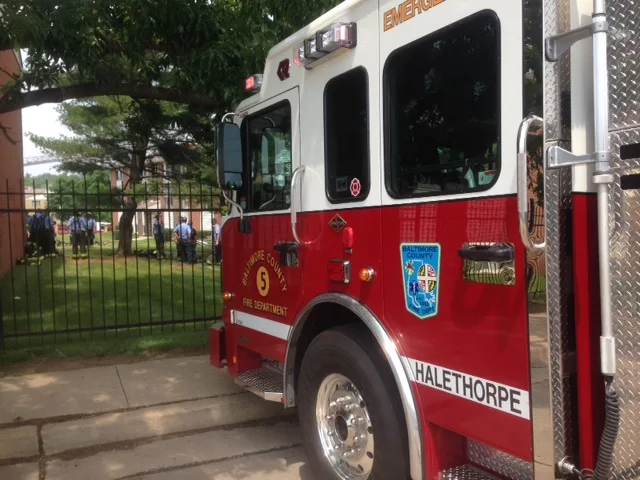 Crews Battle 2-Alarm Fire In Southwest Baltimore | WBAL Baltimore News