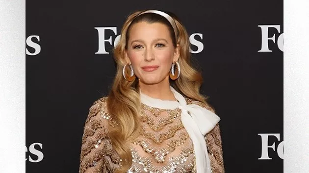 Blake Lively Opens Up About Husband Ryan Reynolds - ABC News