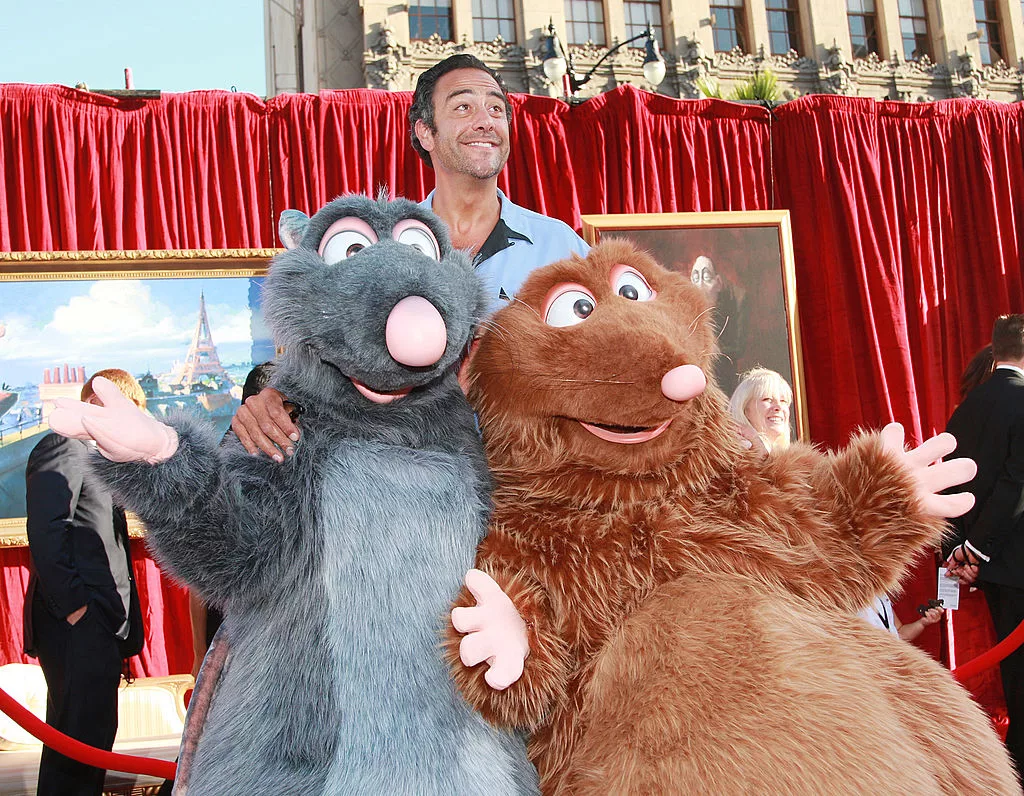 Reallife 'Ratatouille' restaurant reopens, overlooking Paris 2024