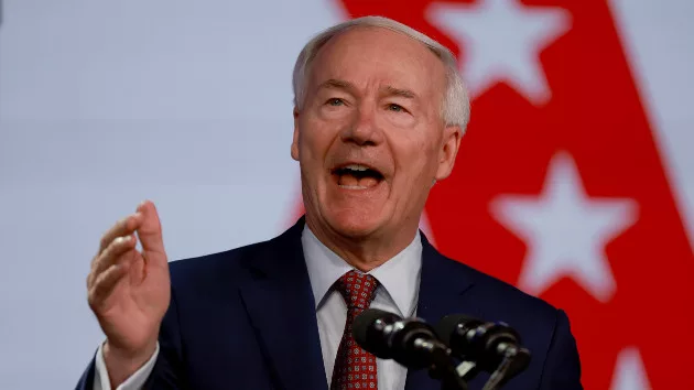 White House Apologizes To Asa Hutchinson For Democratic Party Mocking ...