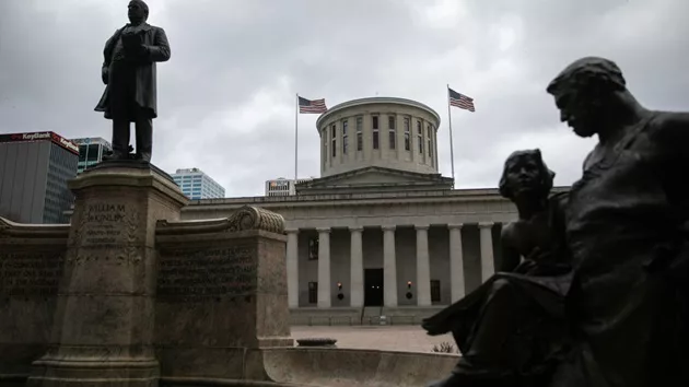 gettyimages_ohiostatehouse_01242492896