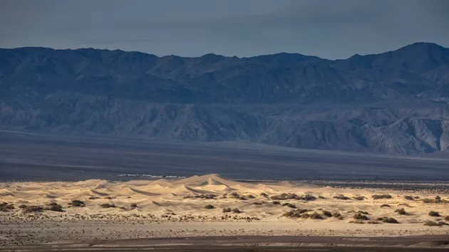 gettyimages_deathvalley_012424640597