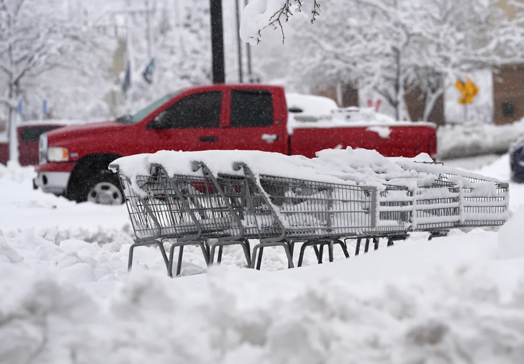 Colorado snowstorm closes highways and schools for a second day WBAL Baltimore News