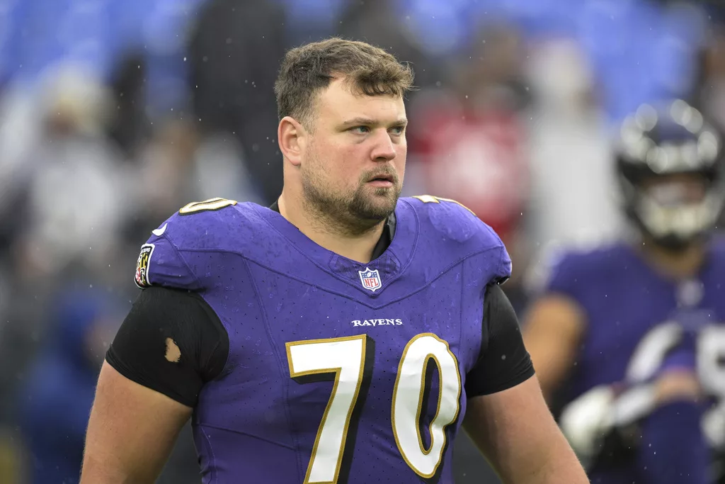 Lions and Pro Bowl guard Kevin Zeitler agree on 1-year deal, AP source says  | WBAL Baltimore News