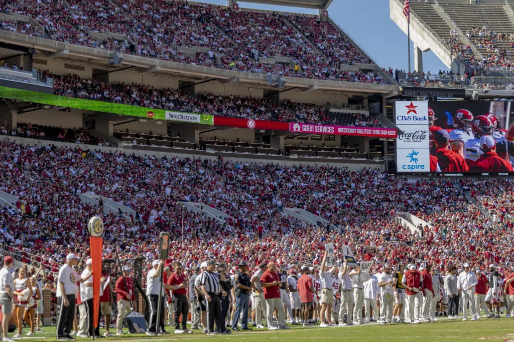 Kalen DeBoer makes unofficial Alabama coaching debut before big crowd