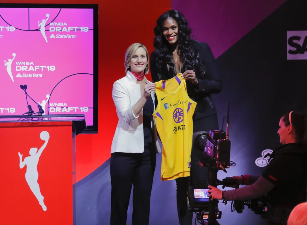 WNBA_Draft_Fashion_17373.jpg