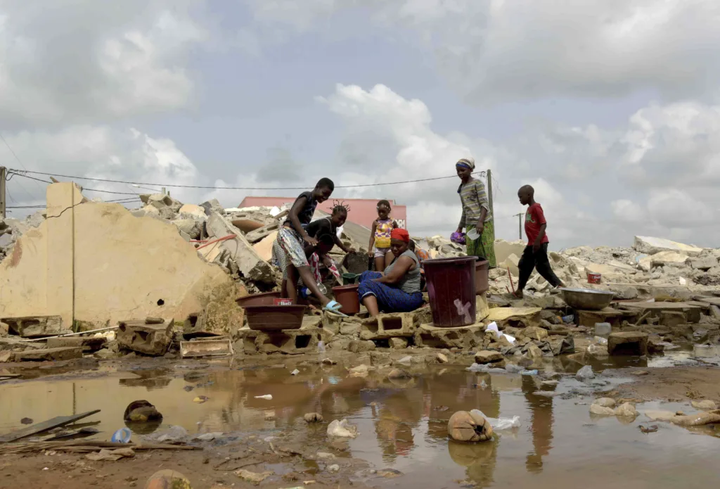 Ivory_Coast_Forced_Evictions_80064.jpg