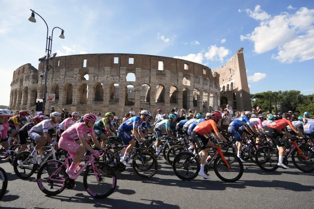 Italy_Giro_Cycling_01684.jpg