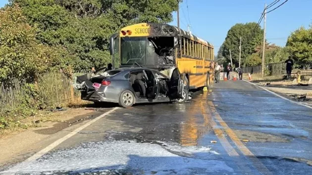 school-bus-fire-01-ht-jt-240827_1724793143440_hpmain234593