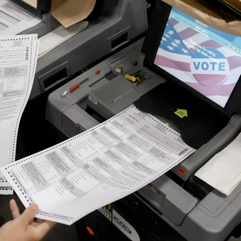 getty_election_worker_11042024134307