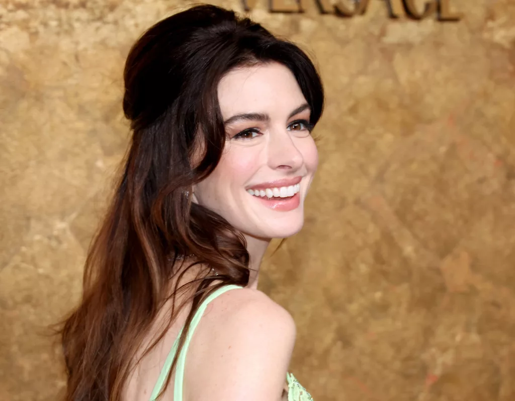 getty_annehathaway_112024905862