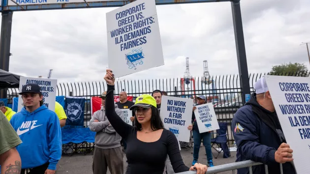 getty_dock-protest-gty-bb-241213_1734123104481_hpembed_3x2476579