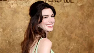 getty_annehathaway_112024186016