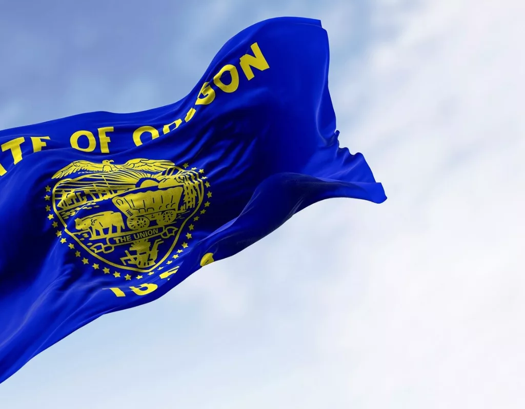 getty_oregonflag_12242489568