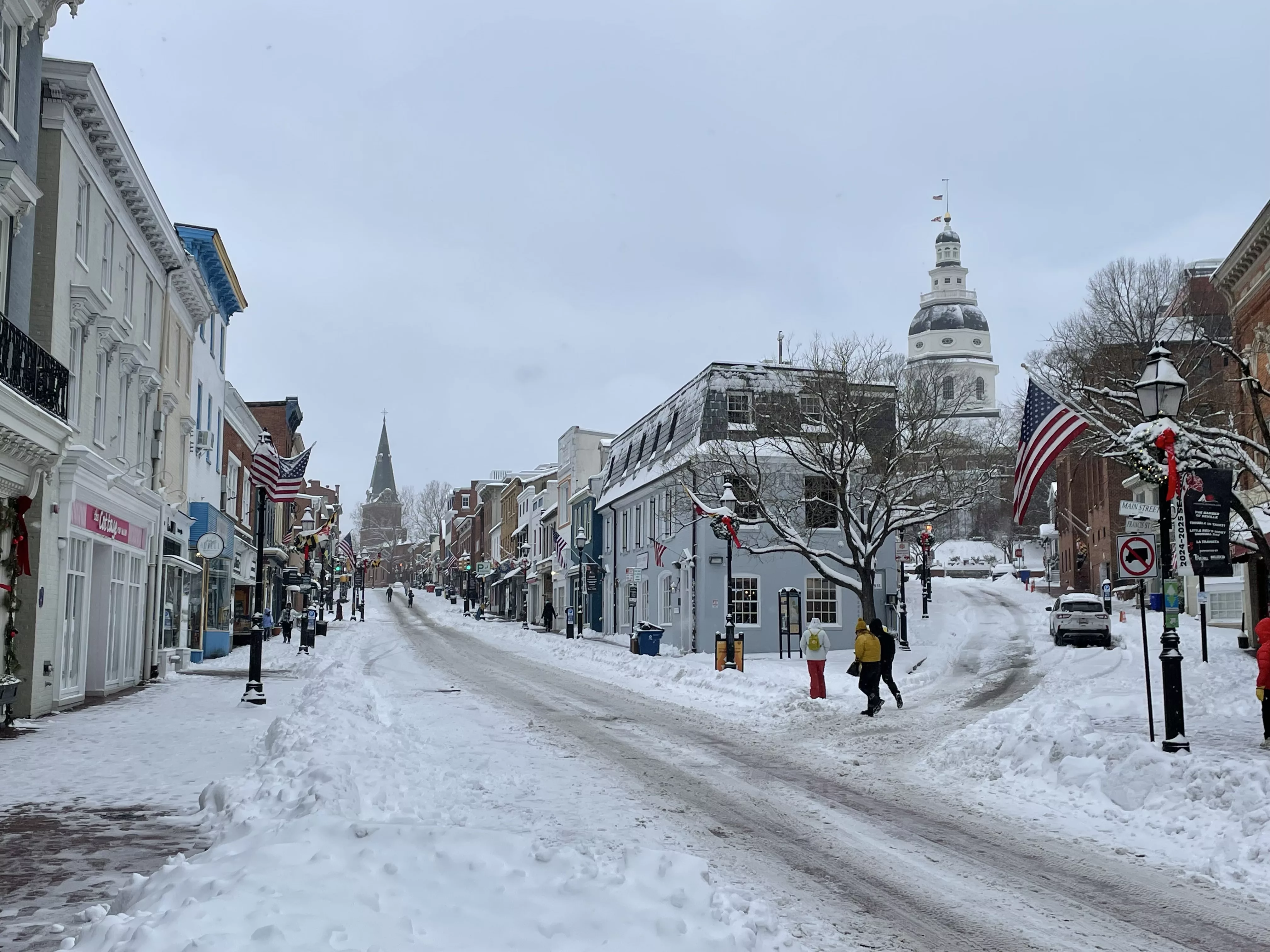 Snow in Annapolis MD on January 6, 2025 (Image Credit: WBAL NewsRadio's Phil Yacuboski)