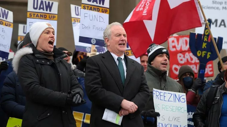 Chris Van Hollen