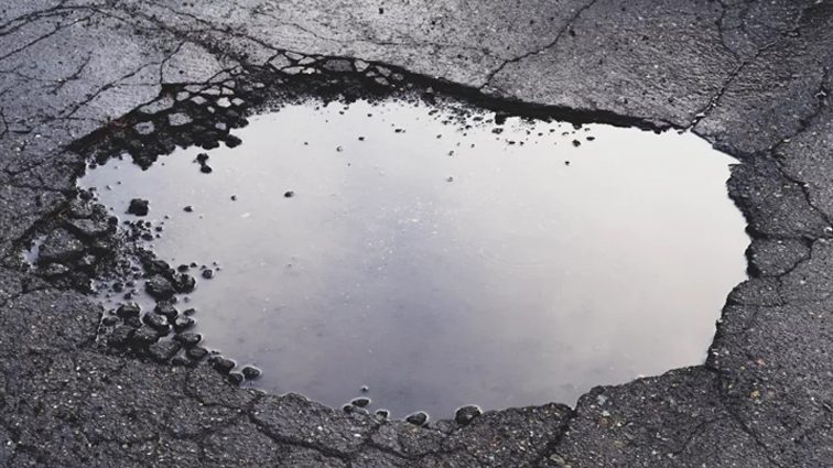 Baltimore Mayor Brandon Scott warns pothole season is here – report them to 311