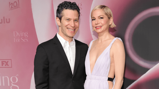 Michelle Williams thanks her surrogate for 'the miracle of' her