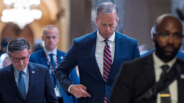 Republicans and Democrats at an impasse as government shutdown enters ...