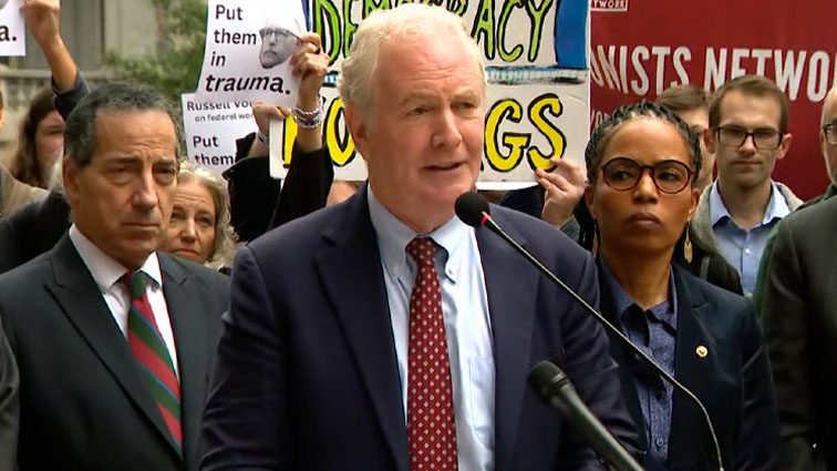 Maryland and Virginia Democrats criticize Trump administration over federal worker layoffs