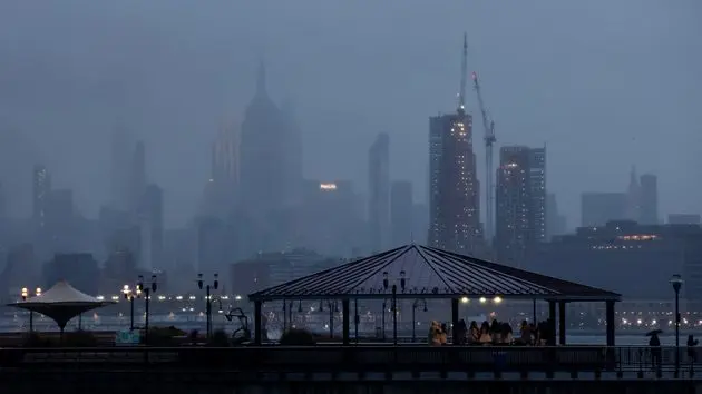 2 dead after heavy rain brings intense flooding to New York City | WBAL ...