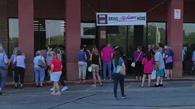 Hagerstown woman who lived in US for 30 years gets deported to Vietnam