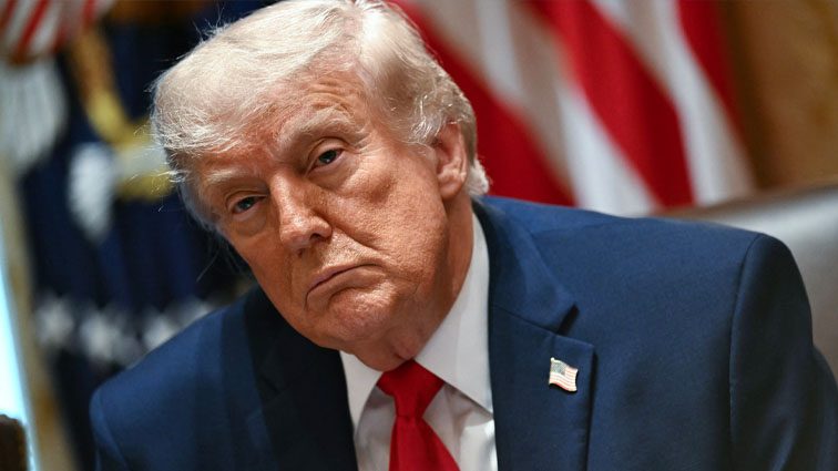 President Trump insists Iran ‘negotiating on fumes’ as he looks for deal to settle conflict