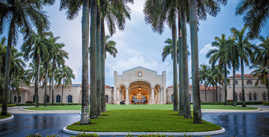 Trump offers to ‘gift' West Palm Beach golf course to future presidents