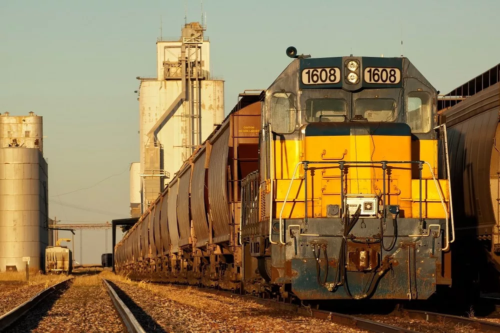 train hauling grain