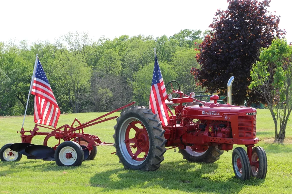 tractor us flag