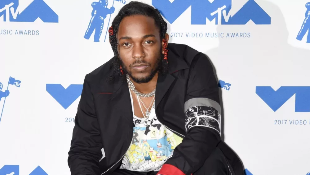 Kendrick Lamar arrives to the 2017 Video Music Awards Press Room on August 27^ 2017 in Los Angeles^ CA