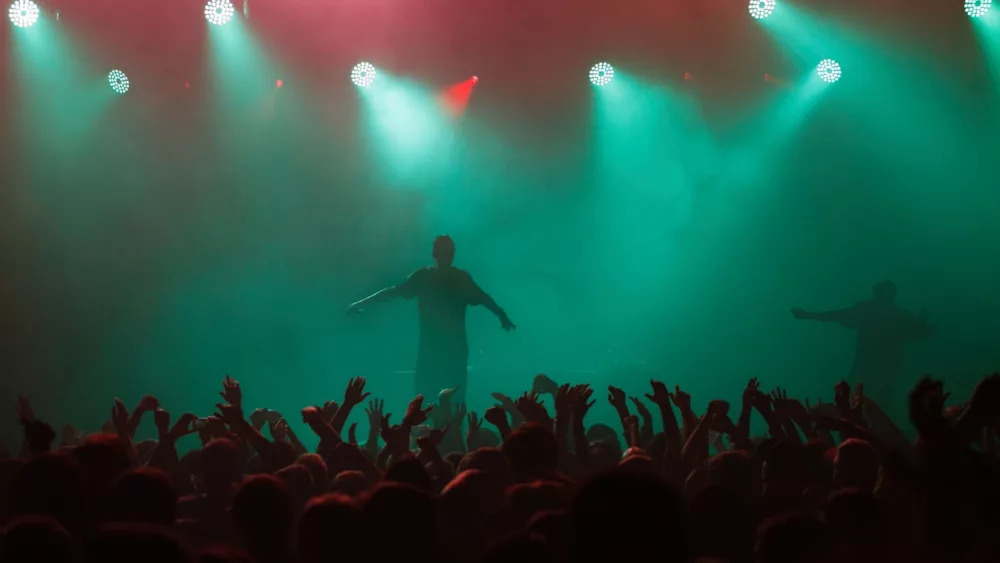 shutterstock_222062130533798