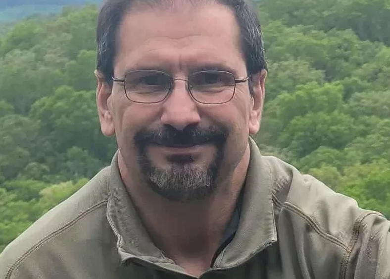 brett-white-jpeg-2