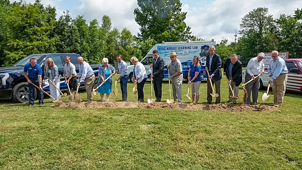 jalc-cte-groundbreaking-080425-2-jpeg