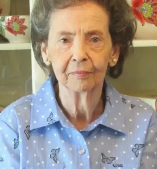 naomi-vogel-picture-jpg