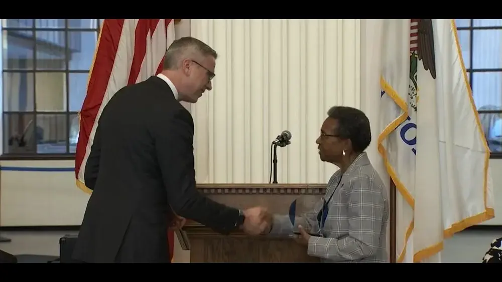 frerichs-with-mayor-harvey-jpg