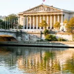 concordia-bridge-with-national-assembly-in-paris