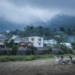 life-by-the-namorona-river-on-a-misty-morning-at-dawn-ranomafana-haute-matsiatra-region-madagasca