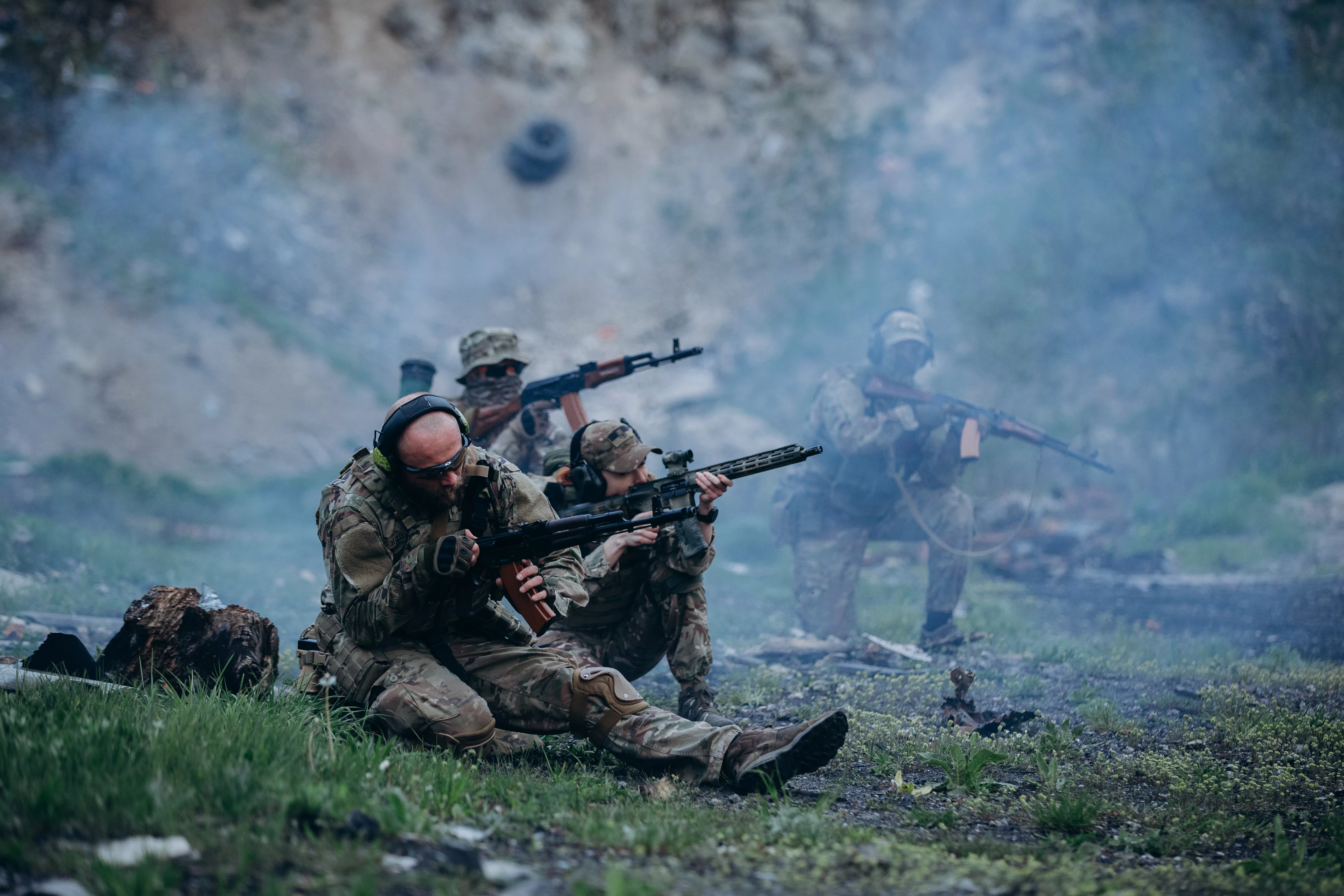 ukrainian-militarymen-improving-shooting-skills