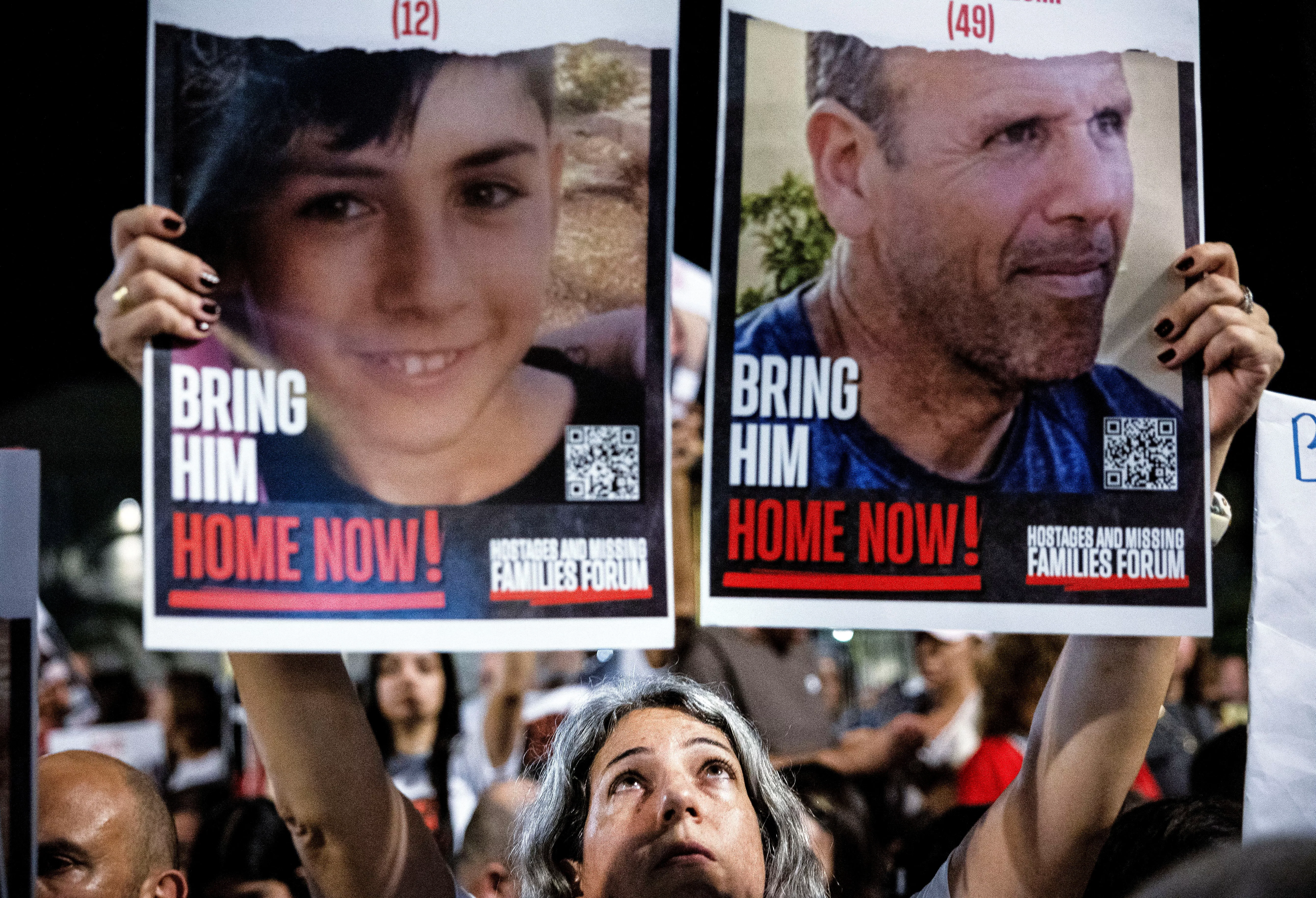 people-demand-the-immediate-release-of-hostages-held-in-gaza-by-hamas-in-tel-aviv