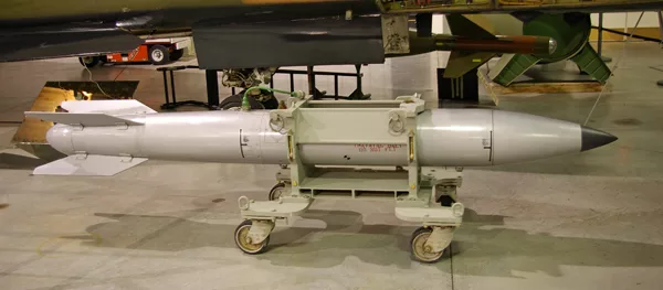 b-61_bomb-wikip