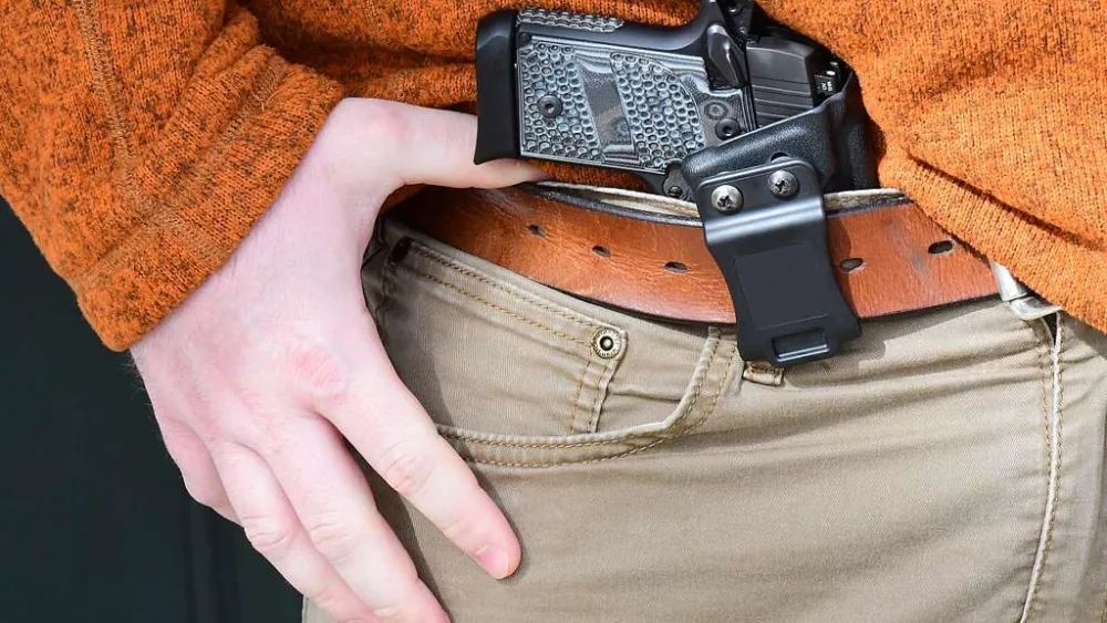 new-kentucky-concealed-carry-law-does-not-apply-at-fort-knox-b6b9f9-1024