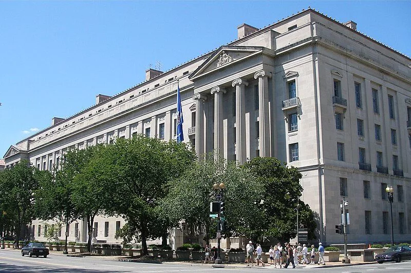 CC BY-SA 3.0 File:U.S. Department of Justice headquarters, August 12, 2006.jpg