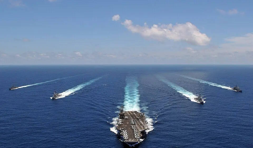 U.S. Navy photo by Mass Communication Specialist 2nd Class James R. Evans, Public domain, via Wikimedia Commons