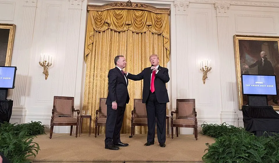 (Official White House Photo by Shealah Craighead), Public domain, via Wikimedia Commons