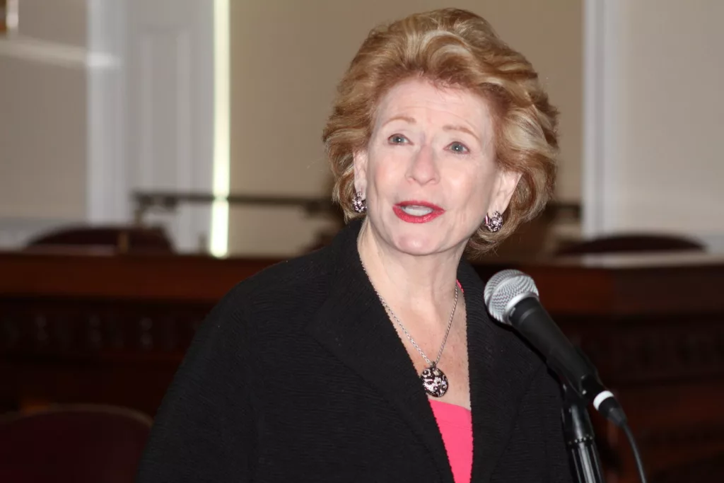 stabenow.webp